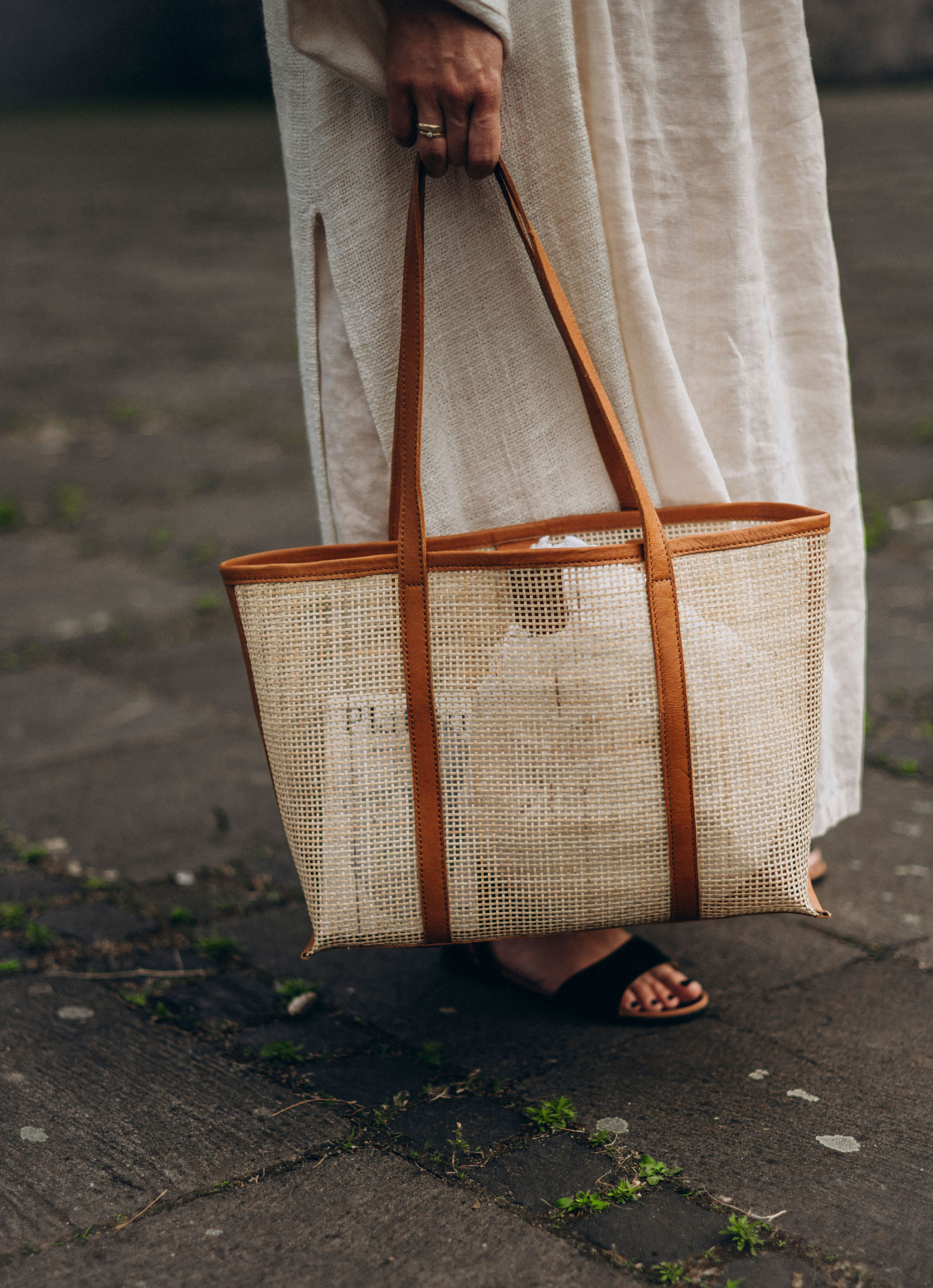 TOTE bag IRMA z rattanu i naturalnej skóry - pink - obrazek 6