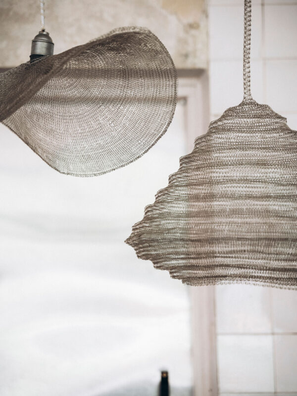 Metalowa lampa CAYN